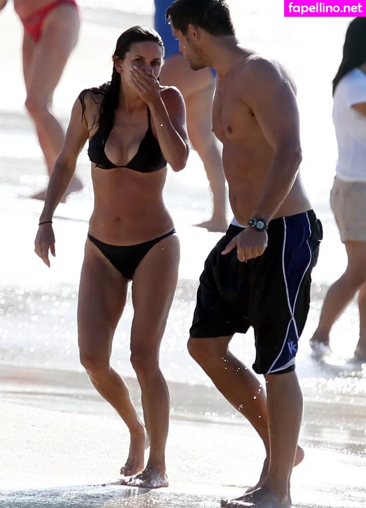 courteneycoxofficial, courtne81211028 Nude Leaked OnlyFans Photo #CUToKwwGnO