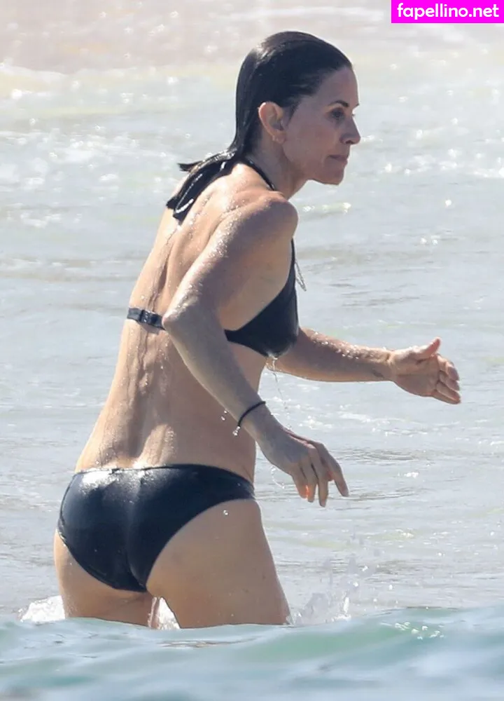 courteneycoxofficial, courtne81211028 Nude Leaked OnlyFans Photo #Qk2304F3ua