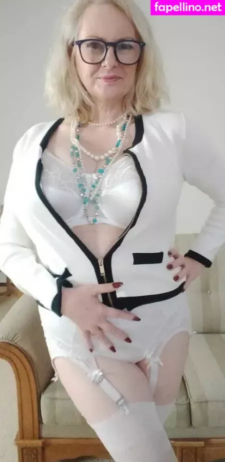 Courtesananna OnlyFans Thumbnail #JRwD7jRqYp