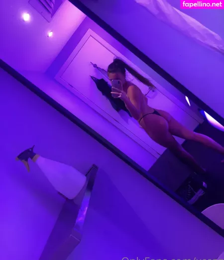 Courtnay Grant OnlyFans Thumbnail #gQuXUvbuPS
