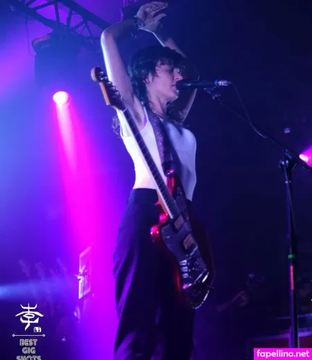 Courtney Barnett OnlyFans Thumbnail #FabCIN9BxN
