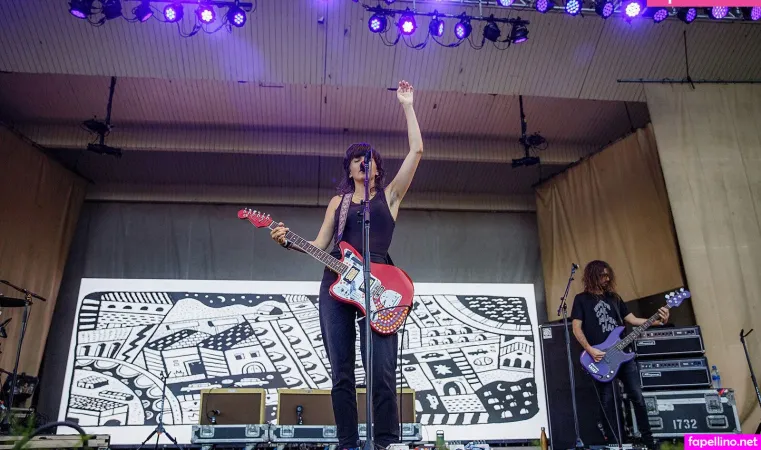 Courtney Barnett OnlyFans Thumbnail #Qk8RWyCN3L