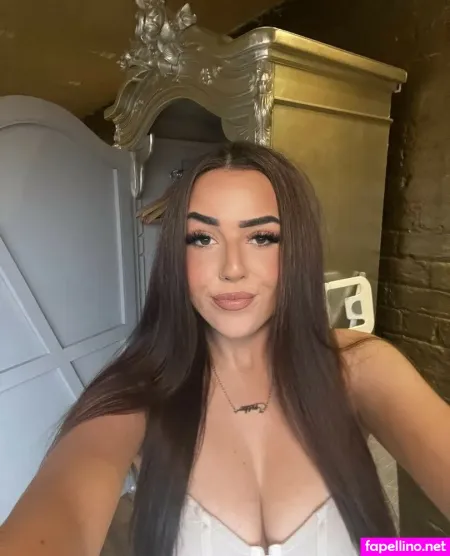 Courtney Dawson OnlyFans Thumbnail #JtB4uP23CG