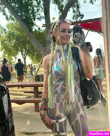 Courtney Heart 2 OnlyFans Thumbnail #LYjpwH7uX8