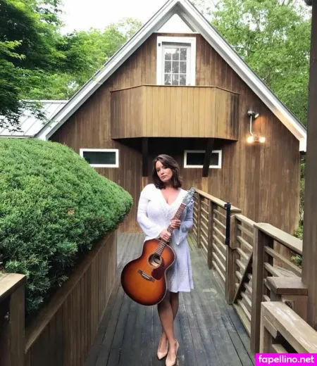 Courtney Jaye OnlyFans Thumbnail #pAzTonrin6