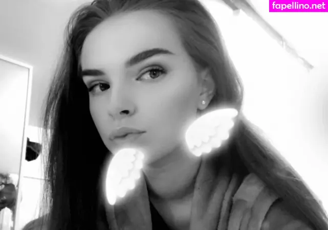 Courtney Lee OnlyFans Thumbnail #vWDKDmhOCR