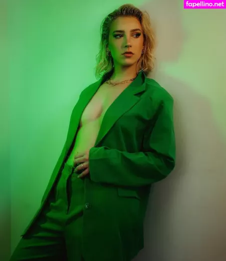 Courtney Miller OnlyFans Thumbnail #A7Yhy34I4W