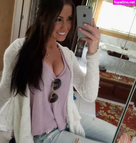 Courtney O Connell OnlyFans Thumbnail #E8aOe9OWNe