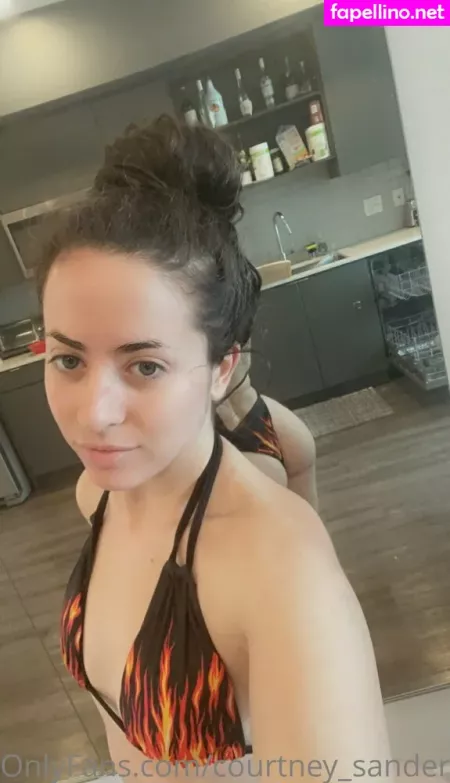 Courtney Sanderson OnlyFans Thumbnail #RyuPqApsJk