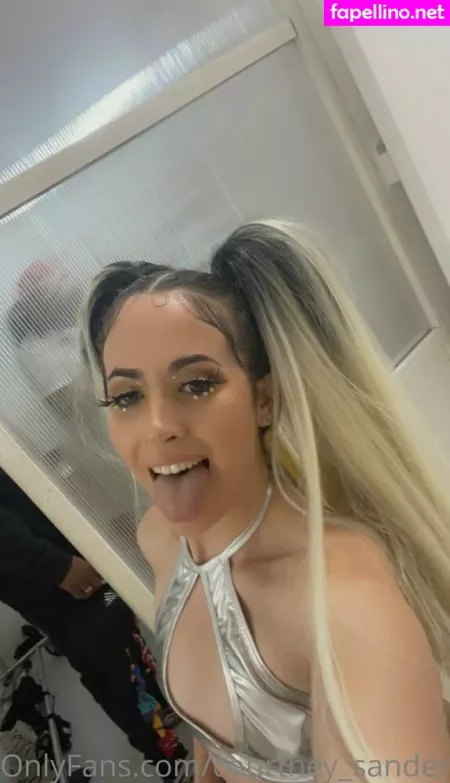 Courtney Sanderson OnlyFans Thumbnail #dqdwvUpEy8