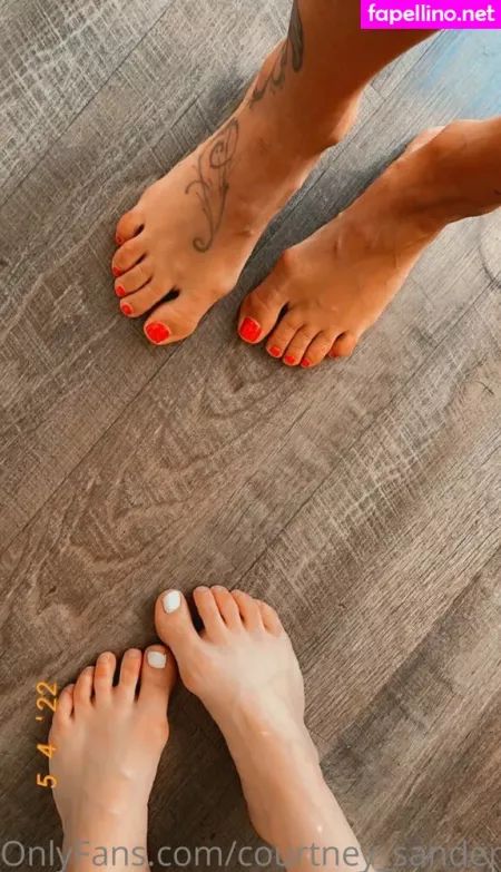 Courtney Sanderson OnlyFans Thumbnail #s7pIfmSW6V