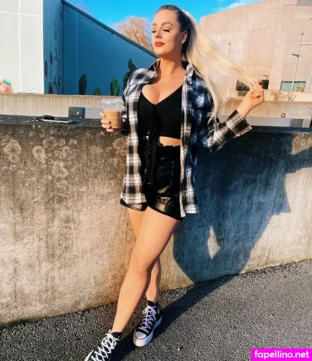 Courtney Steadman OnlyFans Thumbnail #dBBuCigdNU