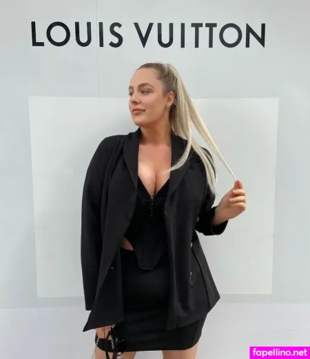 Courtney Steadman OnlyFans Thumbnail #sf1hNbEP4H