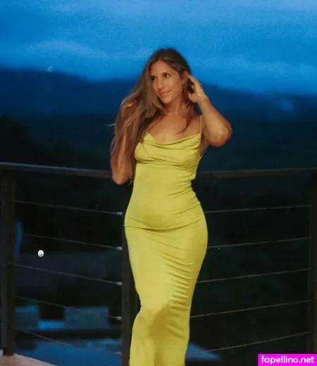 Courtney OnlyFans Thumbnail #BiEvTet8zs