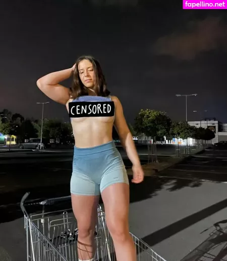 Courtney01 OnlyFans Thumbnail #w1bueRnz4C