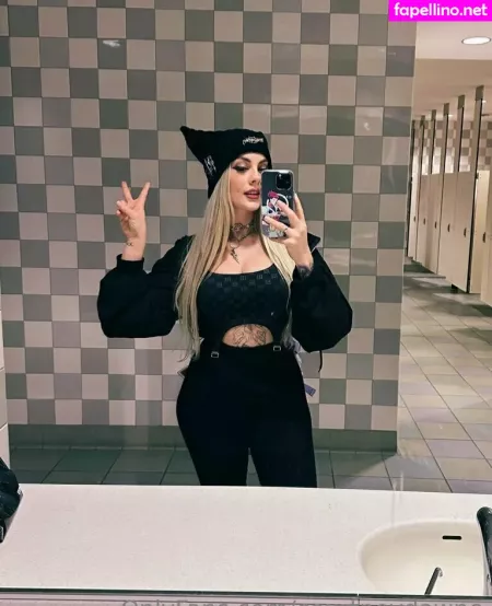 Courtneydawne OnlyFans Thumbnail #LQV3zgunv1