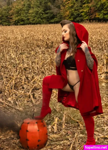 Courtneymaemodel OnlyFans Thumbnail #wEWjZ9HhgD