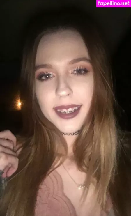 Courtneymarsh OnlyFans Thumbnail #vOFox1ALRT