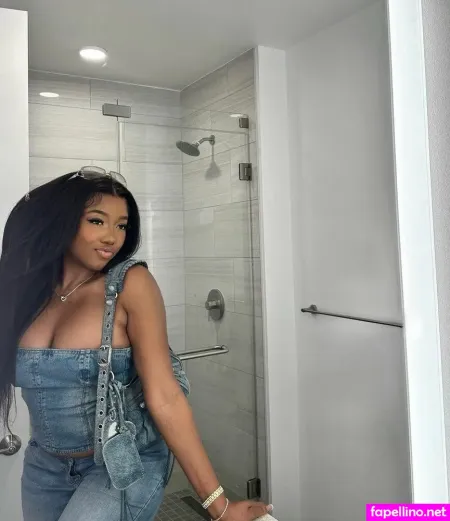 Courtreezy OnlyFans Thumbnail #FRNBdlIn3u