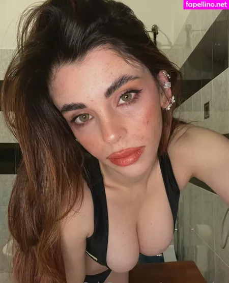 Covonemiyy OnlyFans Thumbnail #iAI5bryZyD