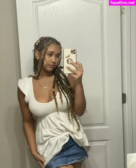 Cowboyprincess25 OnlyFans Thumbnail #TRrT8MDLGx