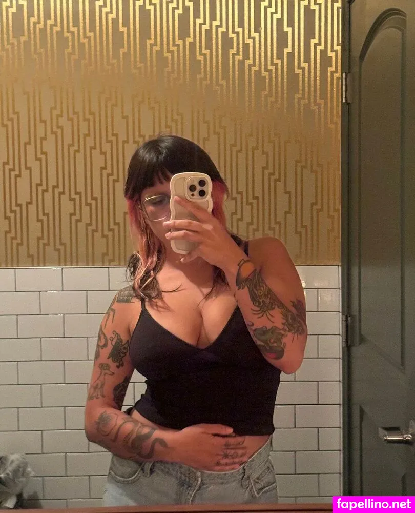 cowgirllaura, lauraaadilene Nude Leaked OnlyFans Photo #2CIGMgvs1D