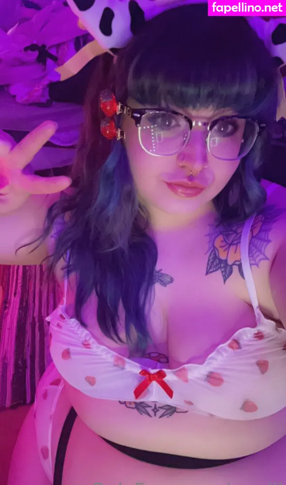 cowlil, lilycowles Nude Leaked OnlyFans Photo #ZWgGR6l9uk