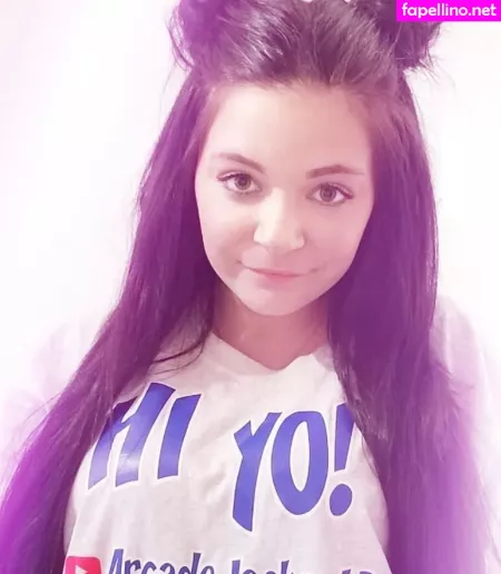 Cowtail OnlyFans Thumbnail #7l2UX6KquS