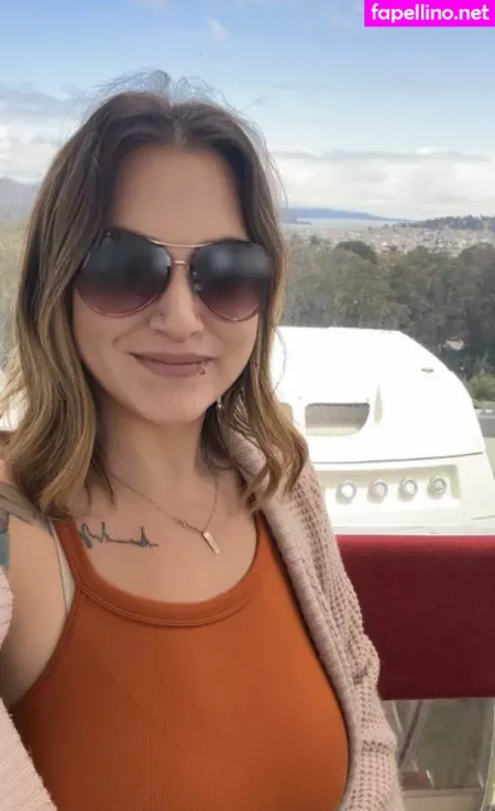 Coyodee OnlyFans Thumbnail #8li7ApruXt