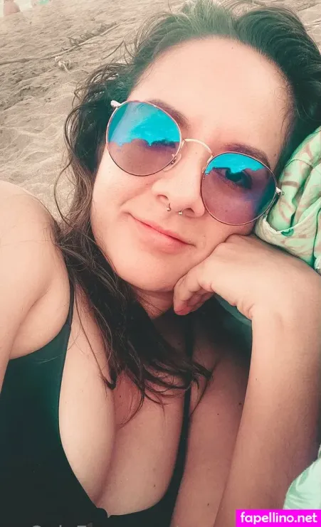 Crazy Cat Lady OnlyFans Thumbnail #AnZIsAIC0i