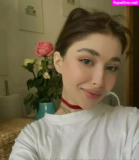 Crazy Luuuuuna OnlyFans Thumbnail #0hfNCWtgNZ