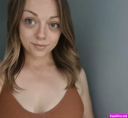 Crazy White Female OnlyFans Thumbnail #mBJoUNLWdL