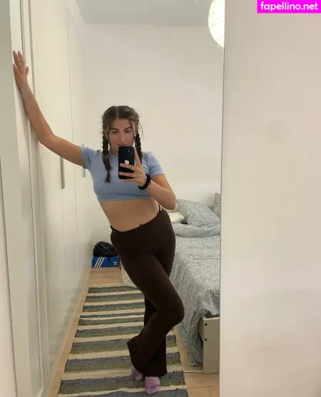 Crazybritishoe OnlyFans Thumbnail #C5QTKBnZeb