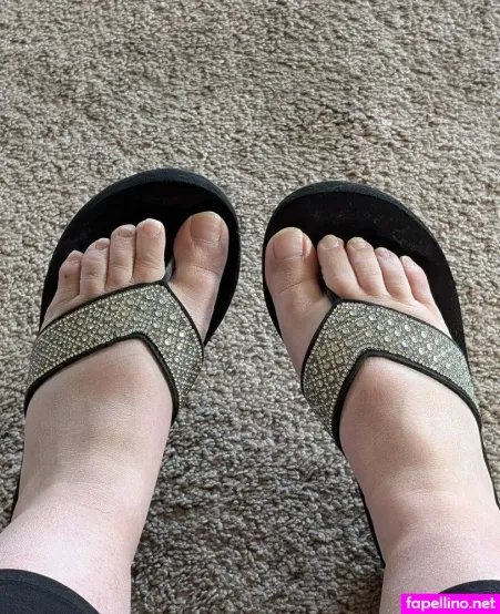 Crazycatladyangie Main Profile Photo