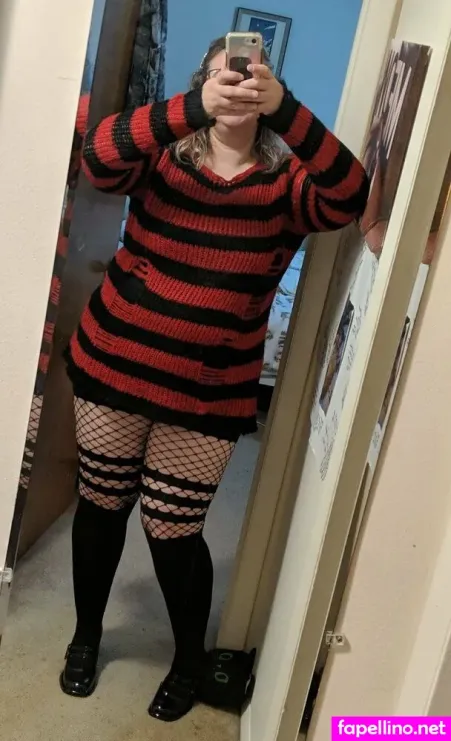 Crazycatladyangie OnlyFans Thumbnail #VuHxUb3zC4