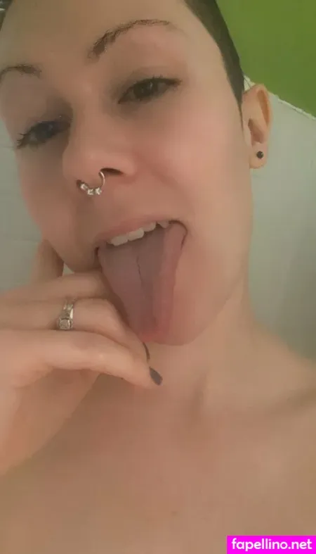 Crazycattchick OnlyFans Thumbnail #AmhcCzXs2V
