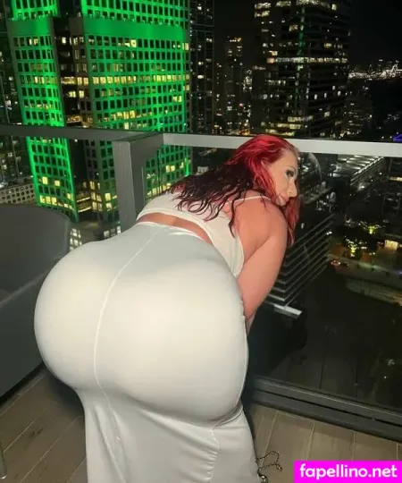 Cream Queen OnlyFans Thumbnail #32g9imh8ve