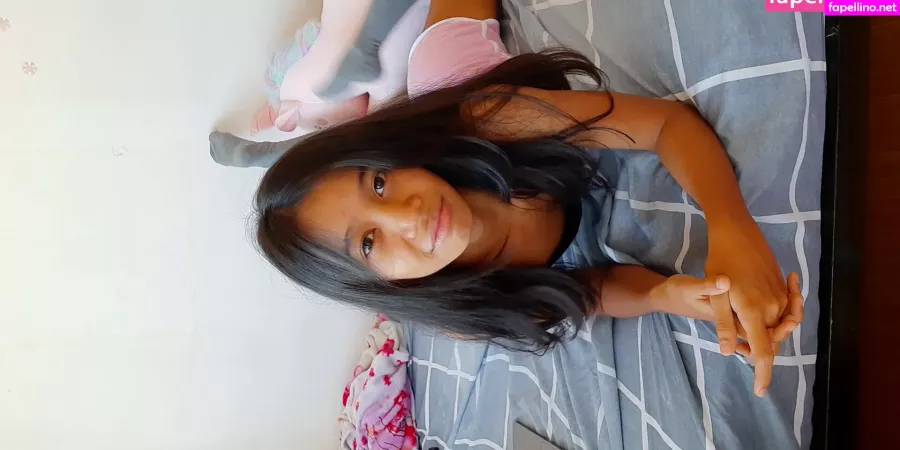 Creamberryfairy OnlyFans Thumbnail #KcG0w5UbY9