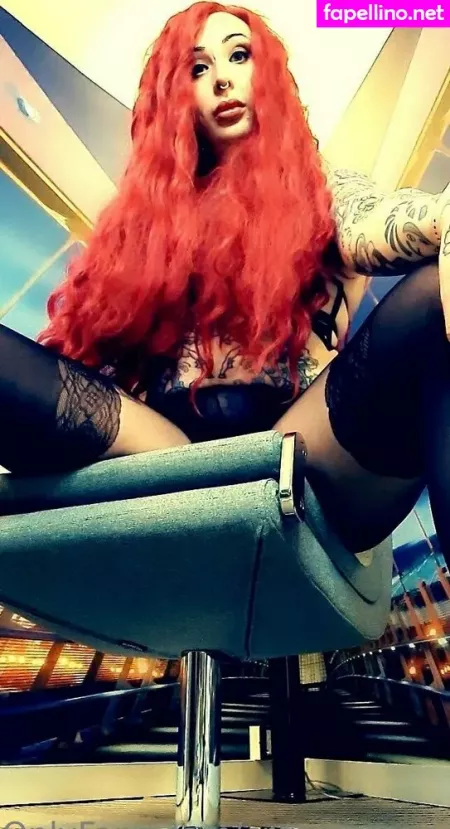 Creamerqueenxfree OnlyFans Thumbnail #VINFF8agju
