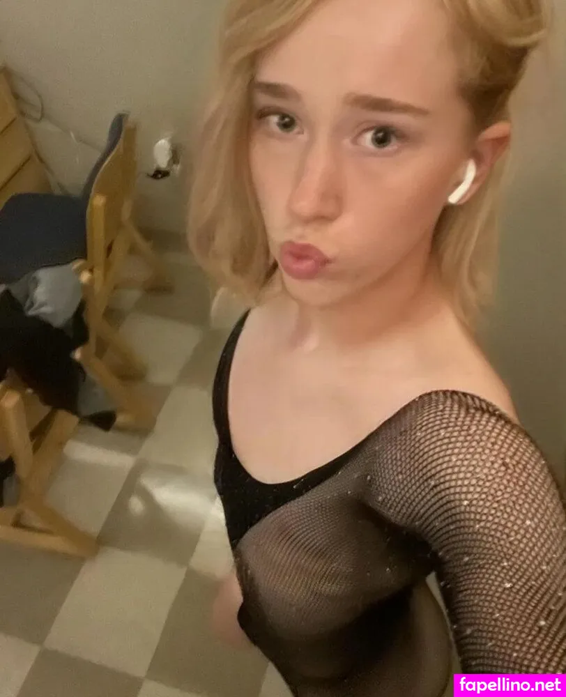 CreamOk3560 Nude Leaked OnlyFans Photo #20k1pGqWlp