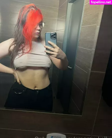 Creamy Kelly OnlyFans Thumbnail #kKWsEAY4hk