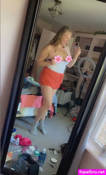 Creamychantelfree OnlyFans Thumbnail #DlhcBXH3Ow
