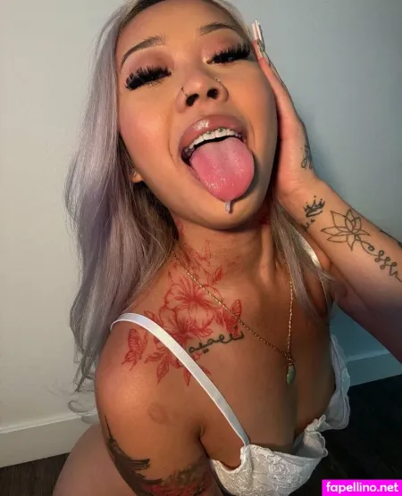 Creamycoconutxxx OnlyFans Thumbnail #3tVlIm1IYX