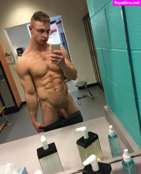 Creamygorilla OnlyFans Thumbnail #QJWHstmpAg