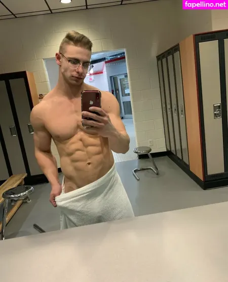 Creamygorilla OnlyFans Thumbnail #dVdYkVUy82