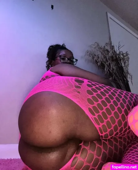 Creamyychanel OnlyFans Thumbnail #ovN9mXOiAH