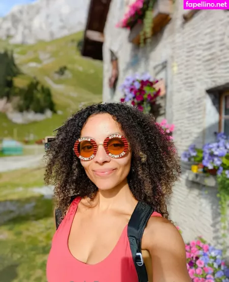 Createwithkira OnlyFans Thumbnail #sb4tOaIohc