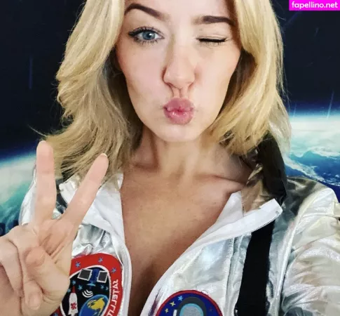 Creative Calm Asmr OnlyFans Thumbnail #Xb3xqkeCsa