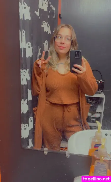 Creepypeachesx OnlyFans Thumbnail #1tU6YSVxin