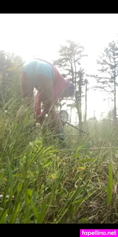 Creepypeachesx OnlyFans Thumbnail #8kjEecU2wB